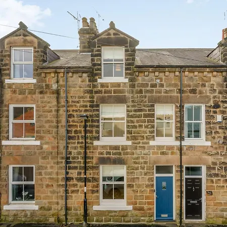 4 Bed In 73424 Holiday home Harrogate