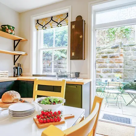 4 Bed In 73424 * 해러게이트